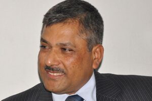 गभर्नर निलम्बनमा परे