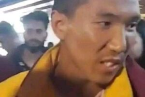 पक्राउ परेका लामा रिहा भए