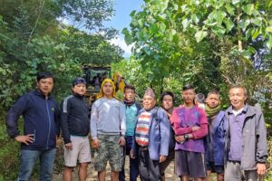 तिम्मा रिमचिम सडक खण्ड स्तरउन्नती गर्दै