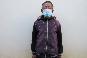 कटुवा पेस्तोल सहित चाम्लीङ पक्राउ