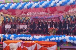 पूर्व संस्थापक निर्देशक साम्पाङ सम्मानित