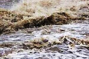 खोटाङका राई दम्पतीलाई टिष्टाको बाढीले बगाएर बेपत्ता