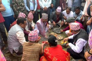 पथरीशनिश्चरे ४ मा सामुदायीक भवनको शिलान्यास