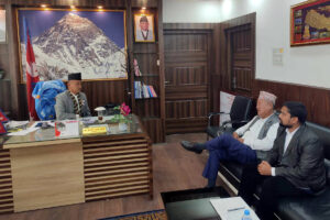 सांसदको कम्पनीद्धरा सडक निर्माणको काममा ढिलाई, ढिलाई प्रति नगरप्रमुखहरुको डेलिगेसन