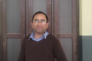 बाँसुरी बादक शिक्षक गणेश बिष्ट