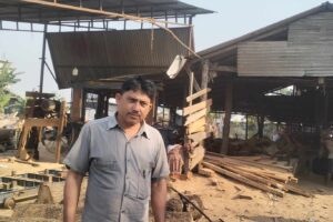 १० हजार रुपैयाँ लागनीबाट ब्यवसाय सुरु गरेका तेजबहादुर बुढाथोकीले करोडौं कमाए