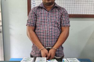 पथरी शनिश्चरे ४ का एक युवा लागुऔषध सहित पक्राउ