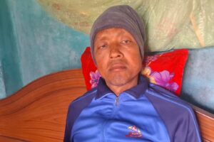 आर्थिक अभाव हुँदा सफारी मजदुर ओच्छयानमा थलिए 